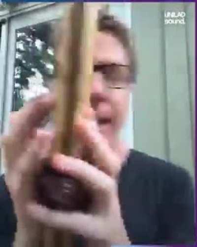 Guy Shows Off His Unusual Instrument