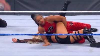 Bianca finishes off and defeats Liv Morgan