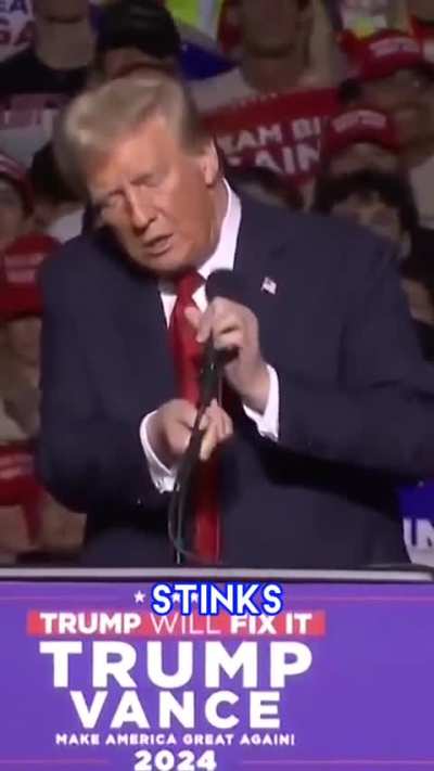 Trumps Mic Mishap 