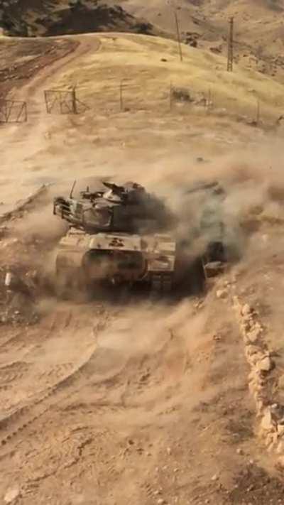 Turkish M60a3 Firing in Slow Motion