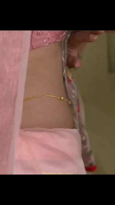 Bhabhi ji navel pinch