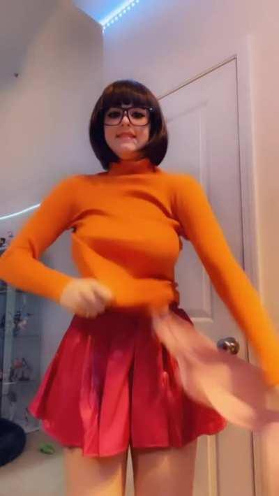 (SarawrCosplay) as Velma Dinkley [Scooby-Doo]