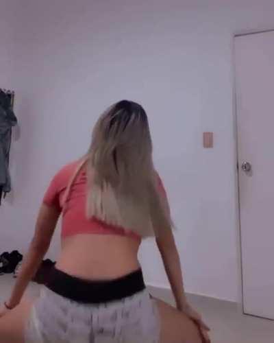 emnytwerking twerk