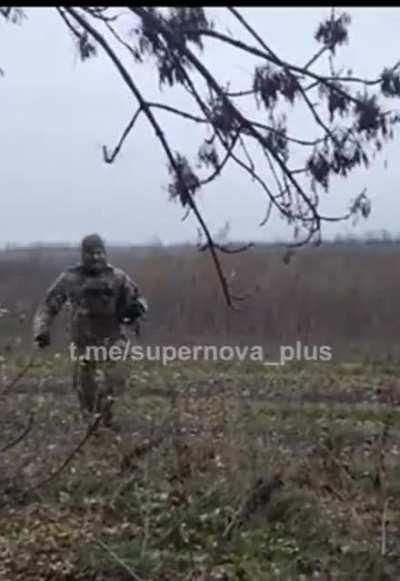 Ukrainian soldiers downing Russian drone in Zaporozhye region Pologovsky district. 2022 ( Music from source)