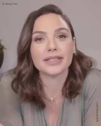 Pregnant Gal Gadot