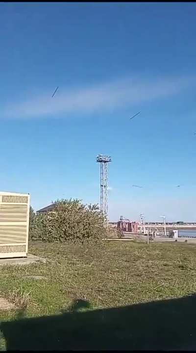 Ground foootage from the port in Kaspiysk, Dagestan where Russians unsuccessfully try to shoot down an incoming suicide drone before it impacts [06.11.2024]