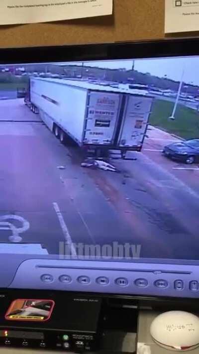 HMFT after i never decide to work near a big truck again