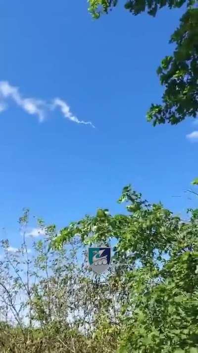 Ukrainian soldiers from the 36th Marine Brigade anti-aircraft division intercepting a Russian observation drone with FIM-92 Stinger MANPADS