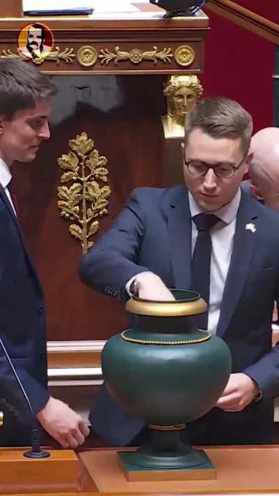 In the newly-formed parliament in France, the youngest member, far-right MP Flavien Termet, was given the task of welcoming the deputies. Most of the deputies did not shake his hand.