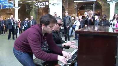 Extreme piano skills combine in public!