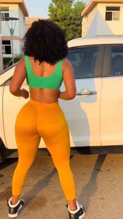 Thick Angolan Singer