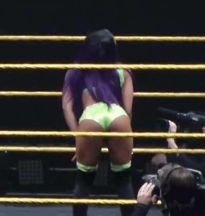 Cameron showing the goods in NXT