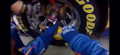 NASCAR Pit Stop POV