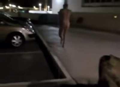 Going streaking bruv!