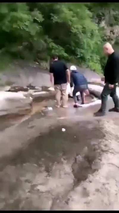 Man survived after slipping from a waterfall