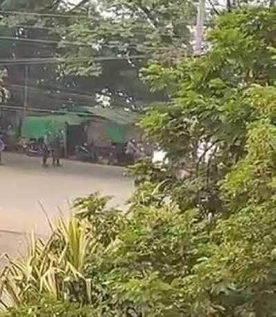 Brutal force used by police. Live rounds used to break up protestors. One confirmed dead. Happened in Mandalay, Myanmar. Protests rages on against the coup.