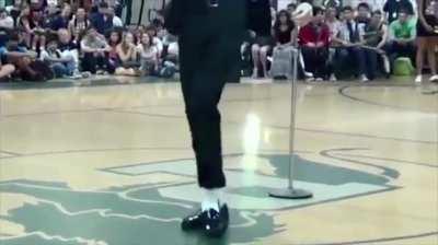 Kid dances to Billie Jean and wins his talent show!