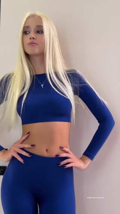 Polina Malinovskaya - Showing Off Her Platinum Blonde Hair in Deep Blue Leggings (IG Story Clip)