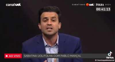 Ultra-Facista, Direitista e charutista realizando cirurgia ao vivo em 3 