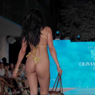 Jaskiran Kaur at Miami swim week (2024) slip at the end