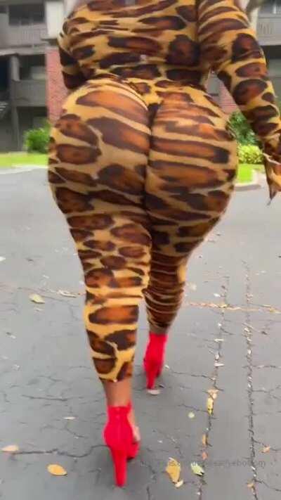 Walk Away Jiggle