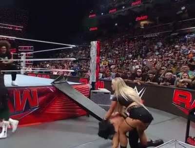 Liv attacking Rhea | 8/19/24