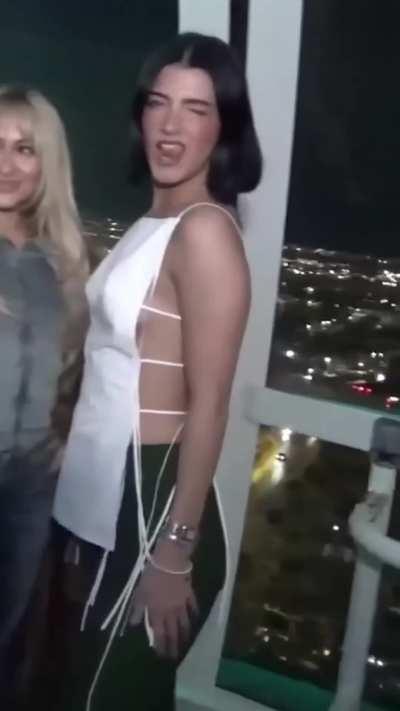 🥰