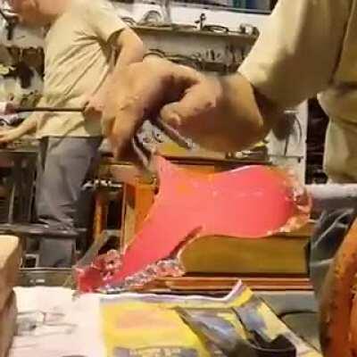 A Murano glass master making the Ferrari logo, what an artist!