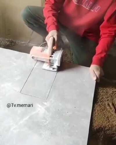 Adjustable angle measuring tool for perfect cuts