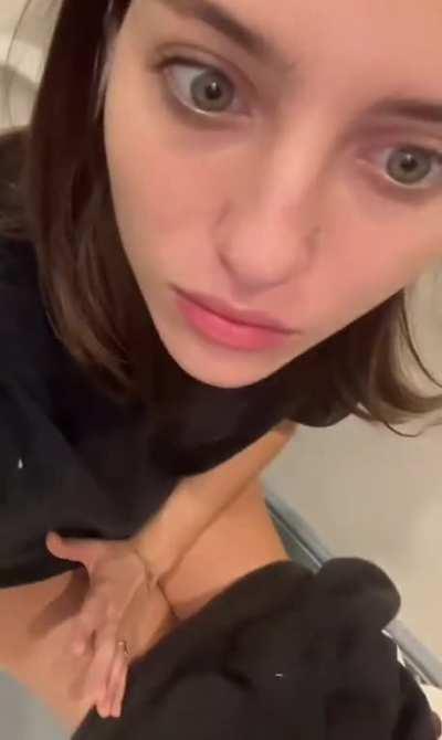 Vid from her Snapchat