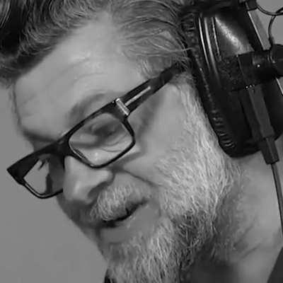 Andy Serkis moduling his voice as Smeagol for the Lord of the Rings Audiobook (starts second 25)