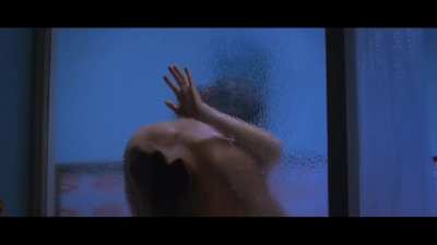 Sunny Leone's makeout scene in Ragini MMS 2