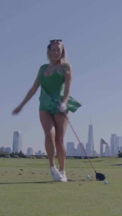Paige Spiranac - American Golfer 