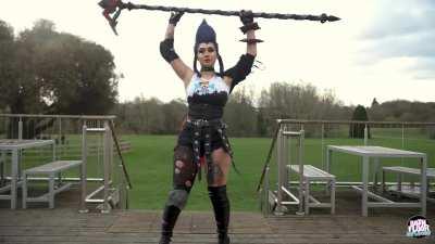 Awesome Junker Queen cosplayer filmed at CosXpo in Reading, UK (Photographer)