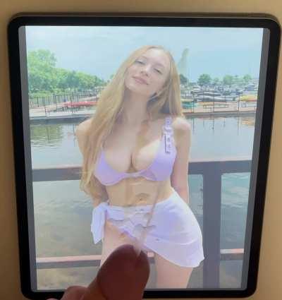 Sophia Diamond big tits taking my load 🤤