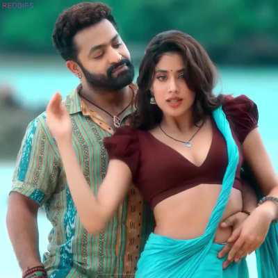 Janhvi Kapoor from Devara song