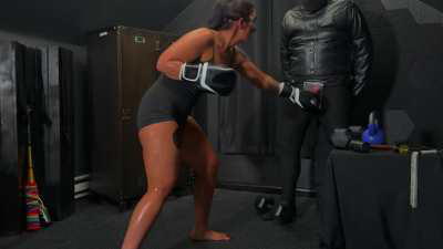 Blissfulshock- Had a fan buy me boxing gloves so I can put them to perfect use!!