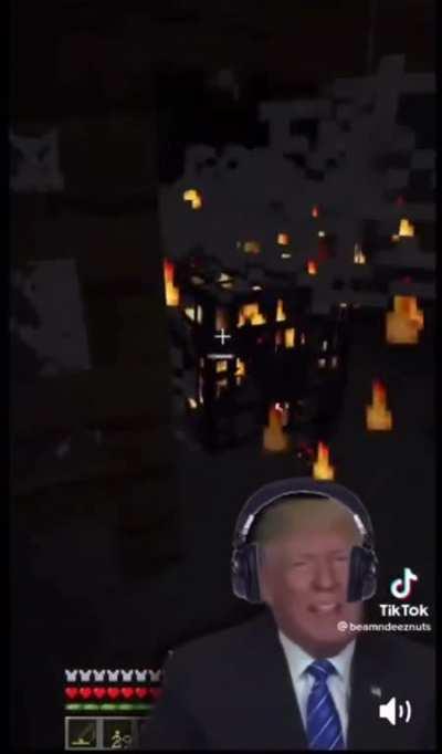 Us politicians playing Minecraft