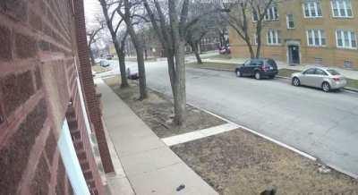 Footage that shows moments when an off-duty Chicago police officer struggles with a man when he attempts to reach for her handgun then fatally shoots him. This occurred in Washington Heights on the South Side