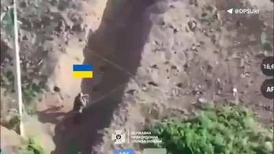 Ukrainian soldier eliminated a Russian soldier in siversky direction 