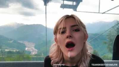 Make You Cum In Gondola Lift