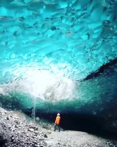 Experiencing under the glacier.