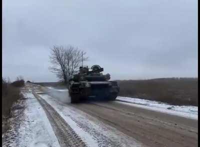 The extremely rare T-84 OPLOT (Ukraine Military) spotted in Ukraine recently.