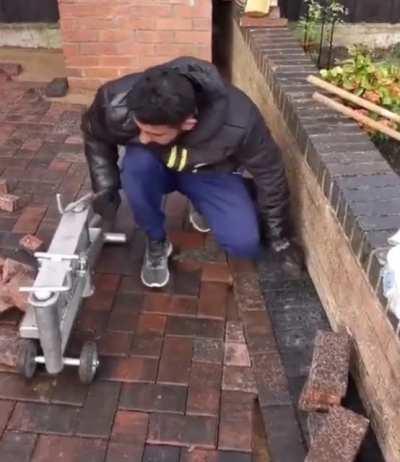 Cutting bricks perfectly