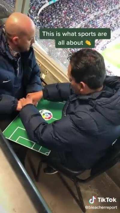 This blind Barcelona fan can follow games on a wooden board thanks to a system he developed with his friend. Credit:tiktok- @bleacherreport