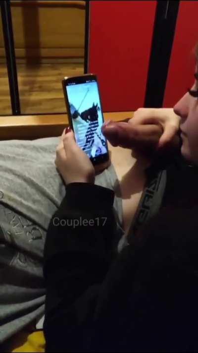 New Couples Trend: Dick Scrolling!