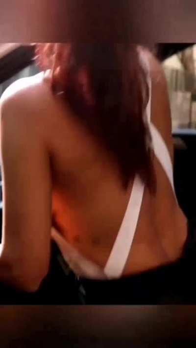 Cameraman just trying to pan inside.. To get clear viea of her nip. Malaika arora