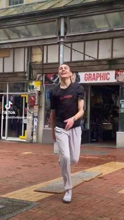 TapDance Freestyle on Cuba Street NZ