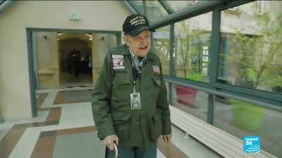 veteran meets long-lost French love