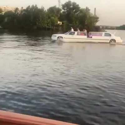 Motorboating in Russia